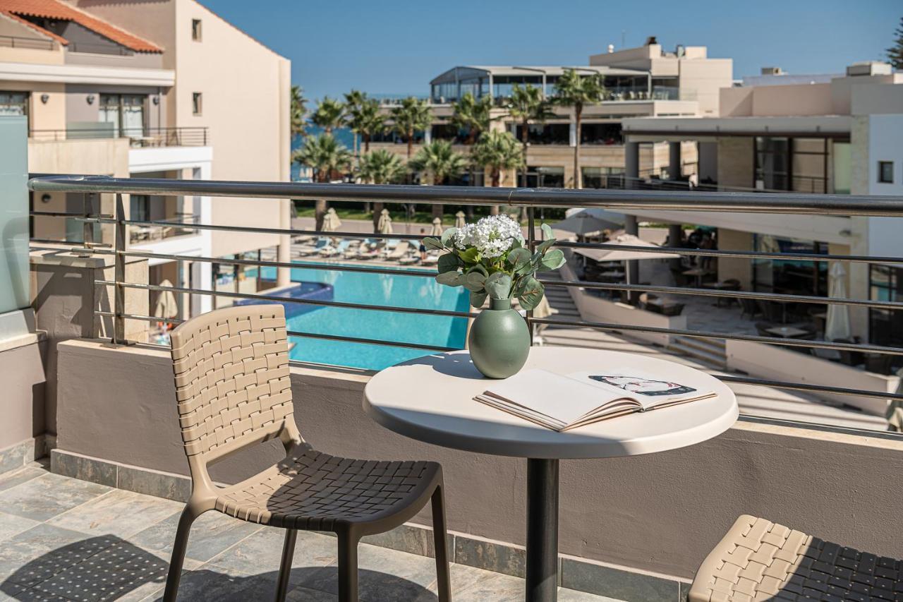 منتجع وسبا بورتو بلاتانياس بيتش Platanés المظهر الخارجي الصورة The hotel's pool