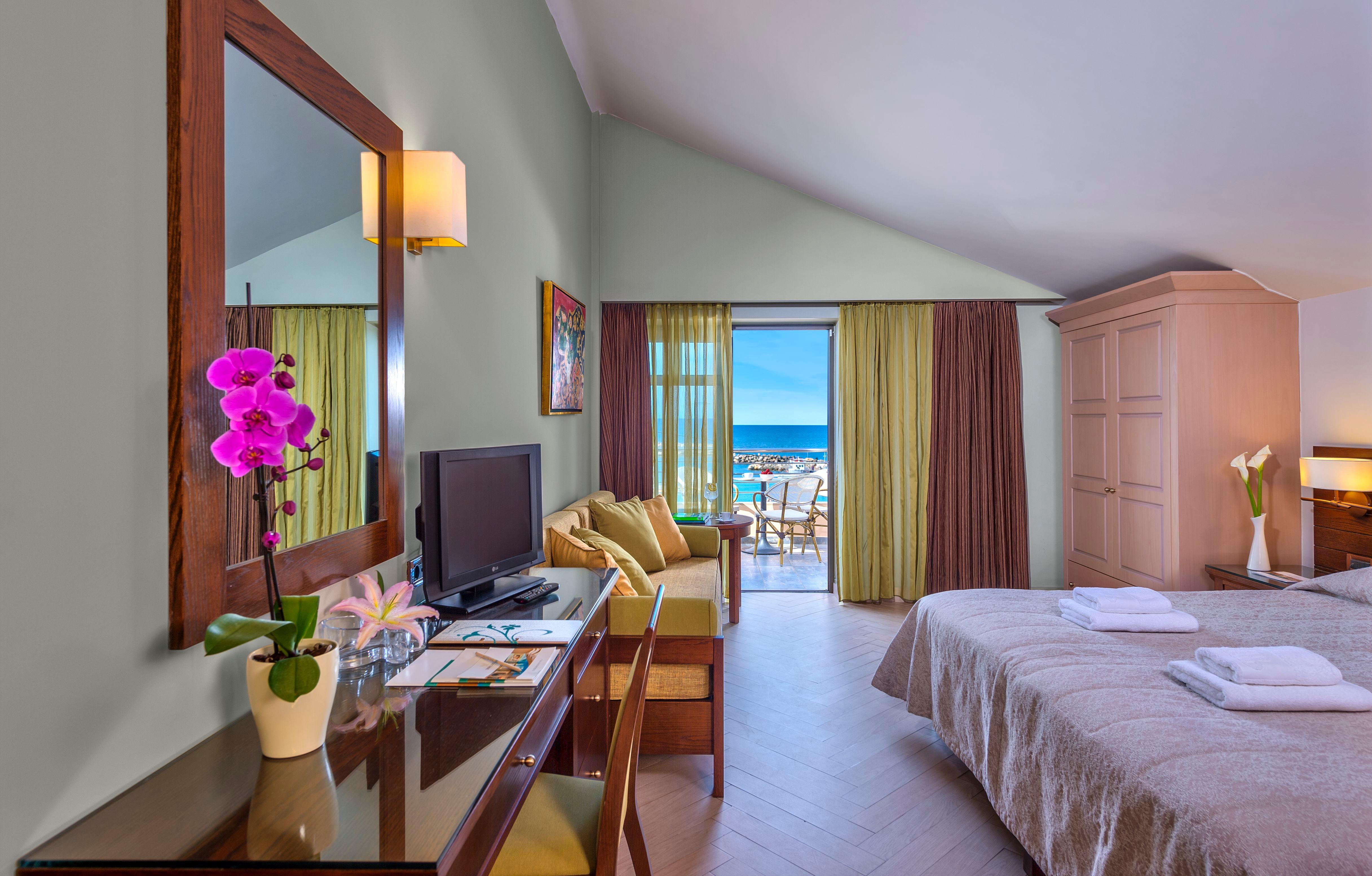 منتجع وسبا بورتو بلاتانياس بيتش Platanés المظهر الخارجي الصورة A typical hotel room